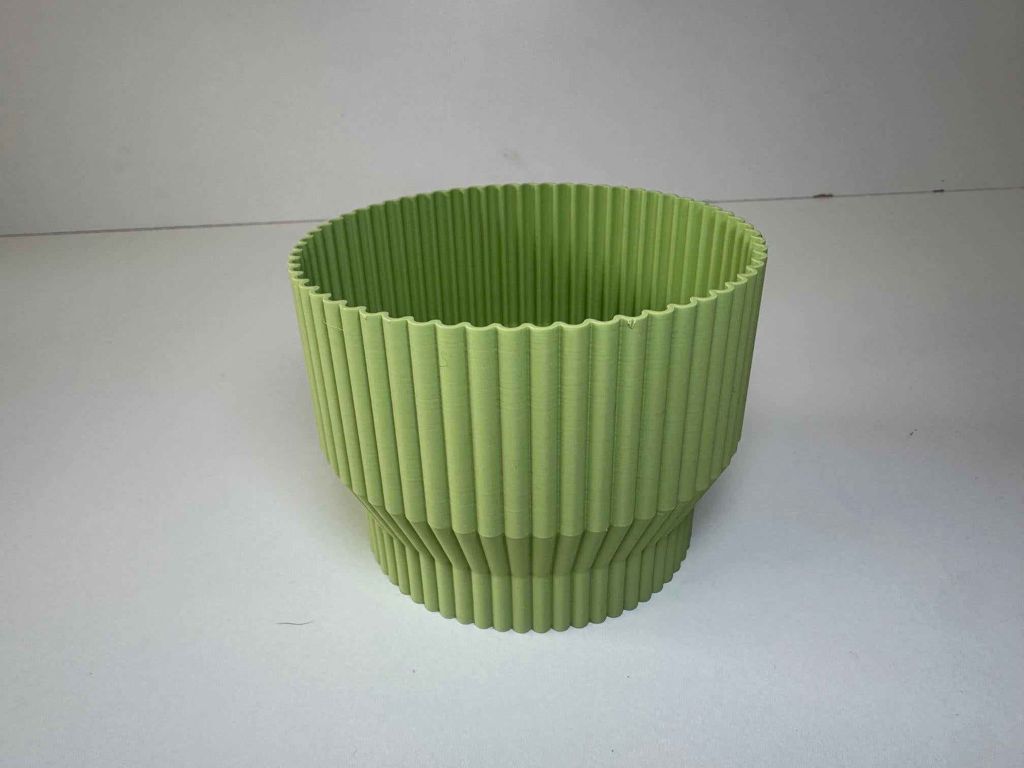 Niza Planter Pot